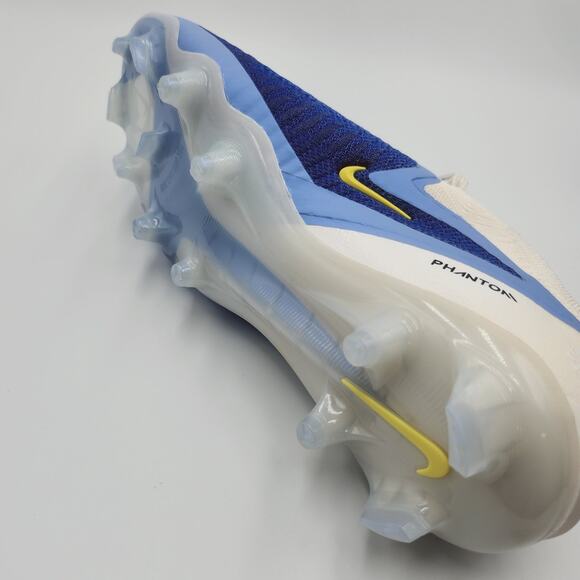 Mens Size 5 Nike Soccer Cleats Phantom 6 Low Elite FG White Blue HQ2331-400 main image 5